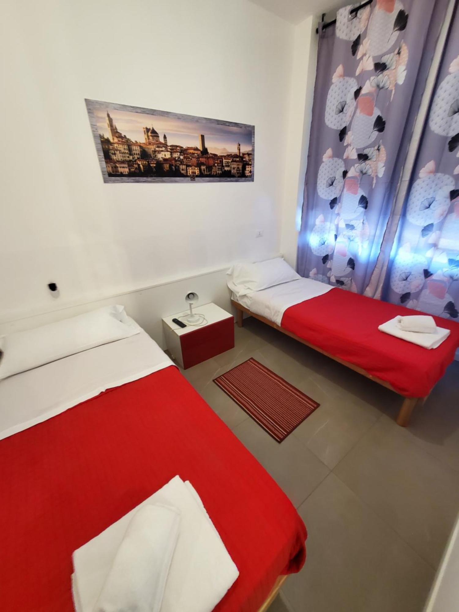 Hb Appartamenti In Centro Bergamo Kültér fotó